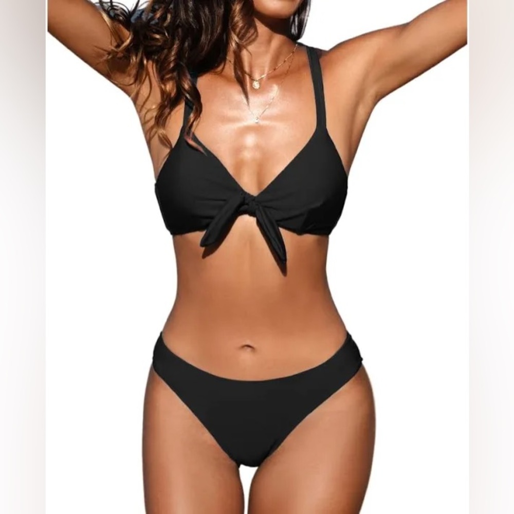 ☀️NWT Cupshe Low Rise Bikini S